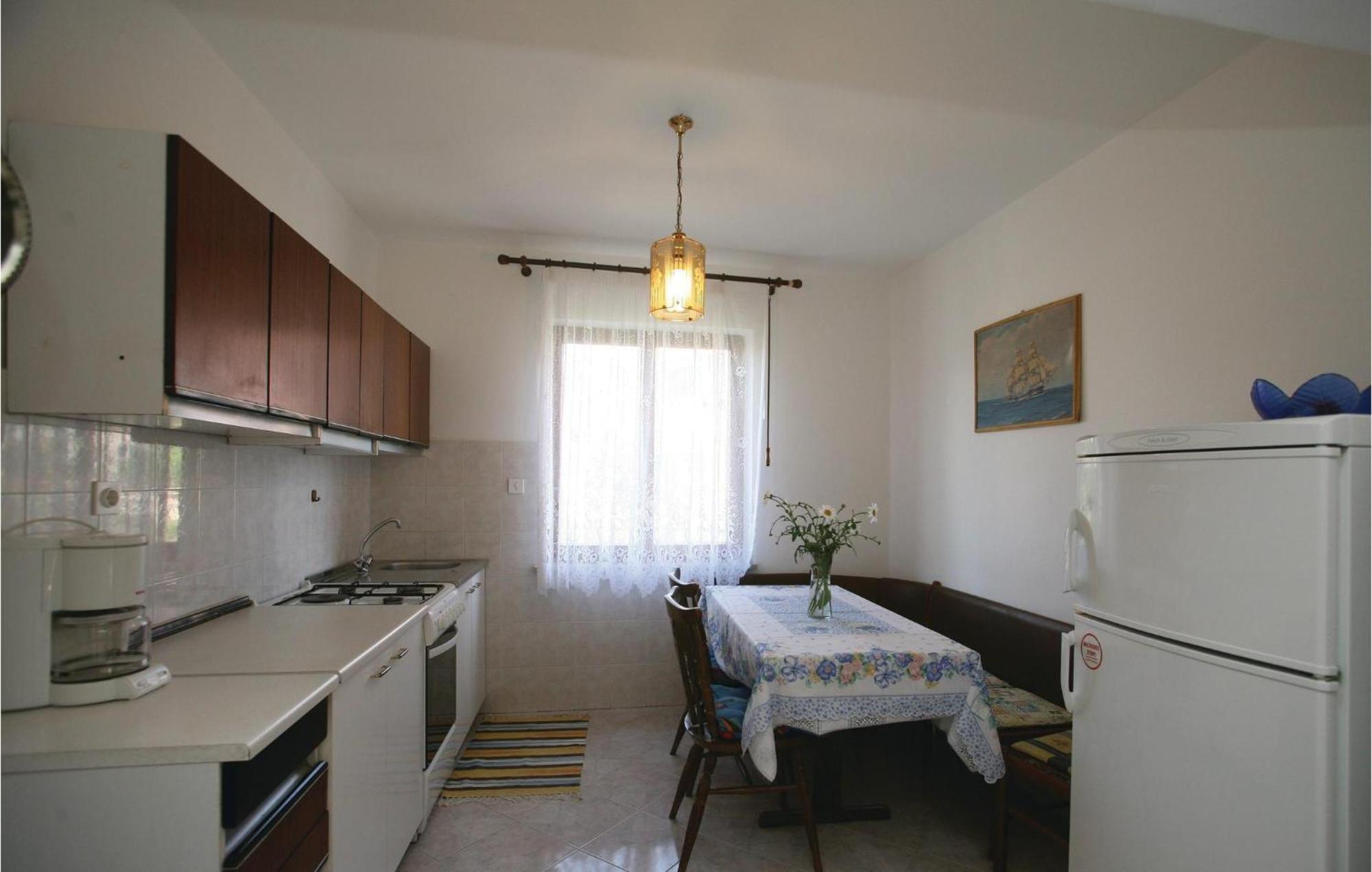 2 Bedroom Gorgeous Apartment In Labin Rasa Exterior photo