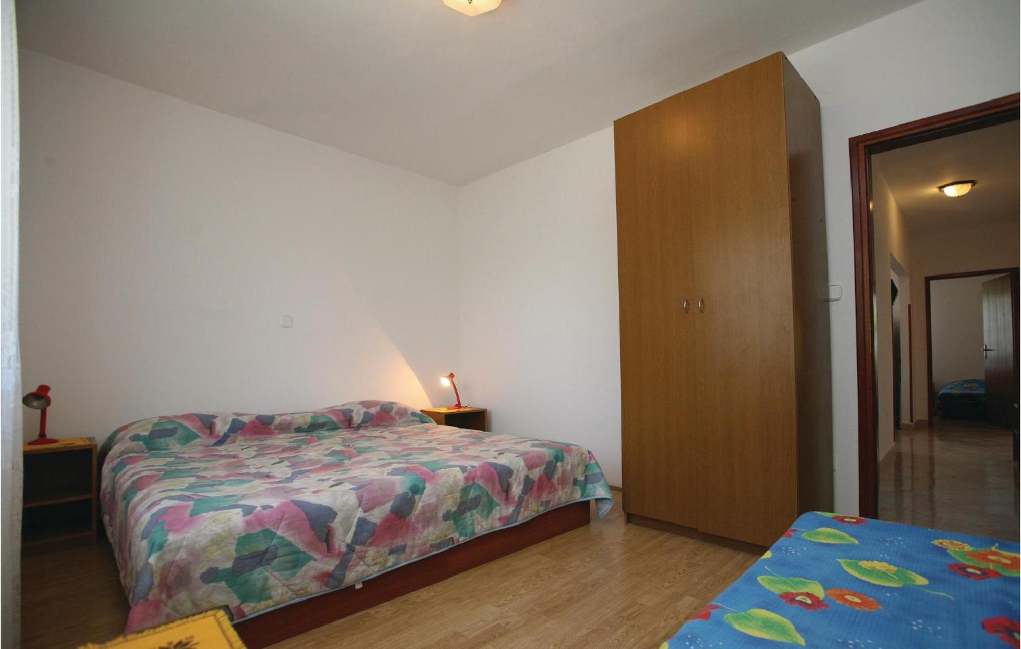 2 Bedroom Gorgeous Apartment In Labin Rasa Exterior photo